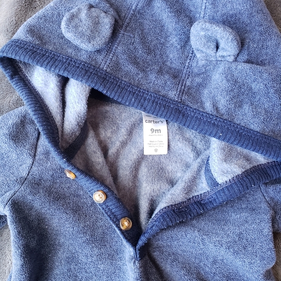 2 for $10- Carter's Lightweight Blue Winter Bodysuit - Picture 4 of 4